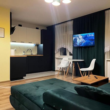 شقة Komfortowy Apartament W Centrum يافوجنا المظهر الخارجي الصورة